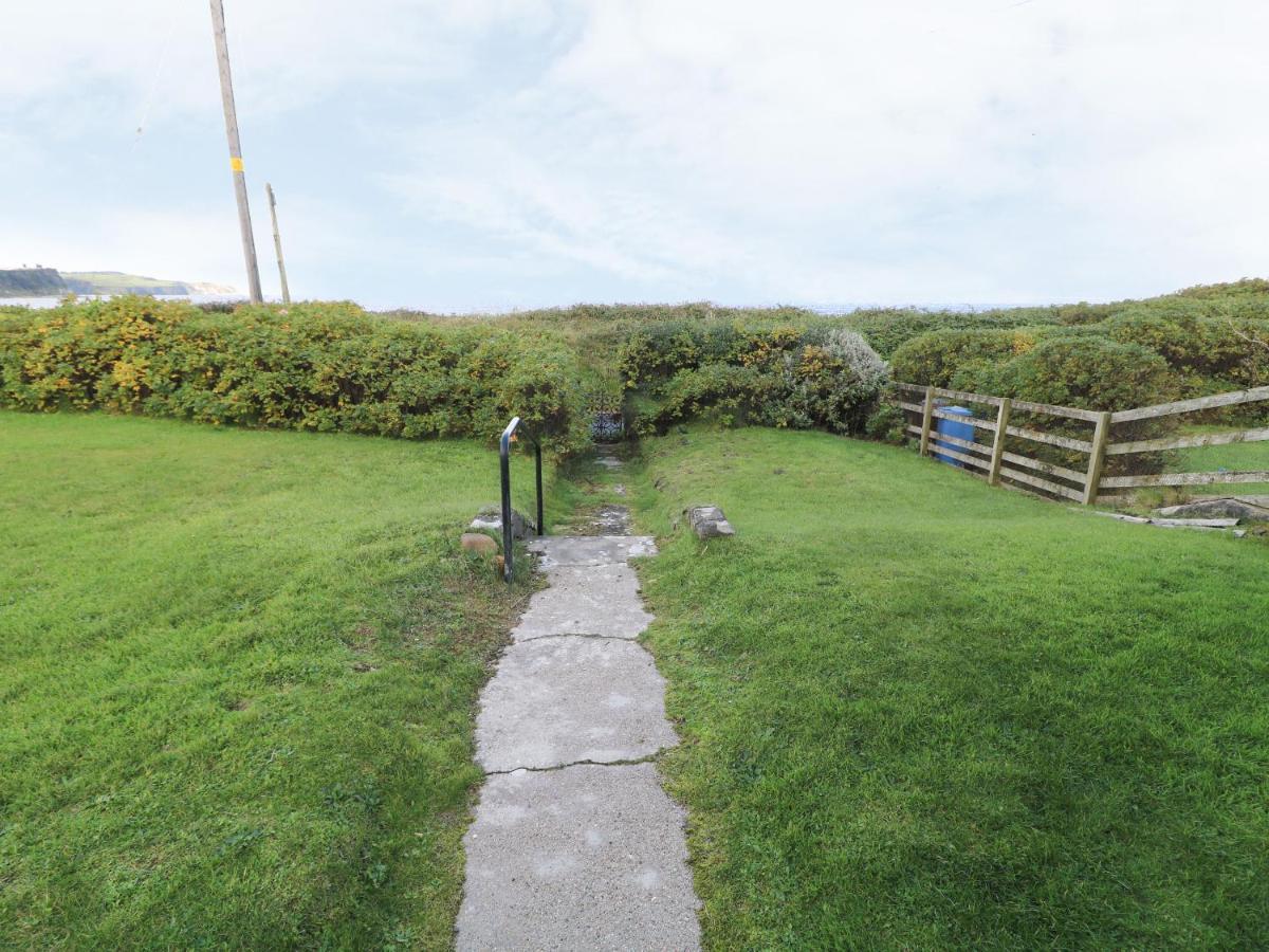 Carriguisnagh Villa บัลลีคาสเซิล ภายนอก รูปภาพ